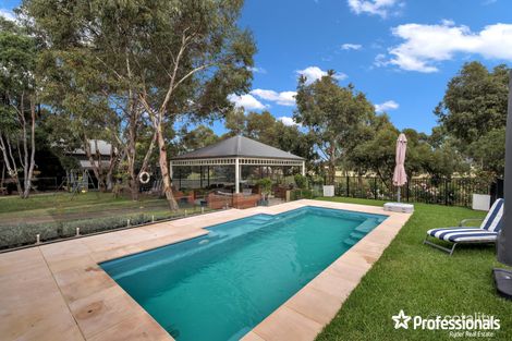 Property photo of 6 Herbert Place Kurunjang VIC 3337