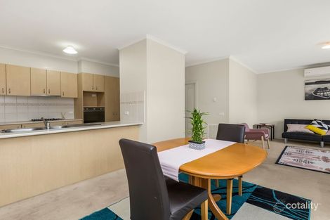 Property photo of 25 Larkspur Circuit Glen Waverley VIC 3150