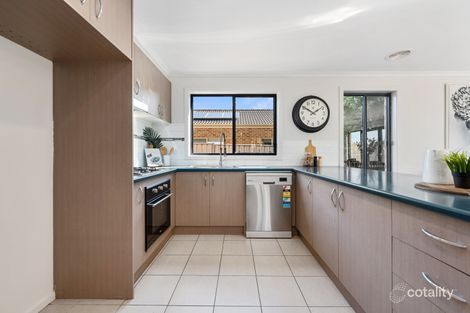 Property photo of 8 Connata Place Harkness VIC 3337