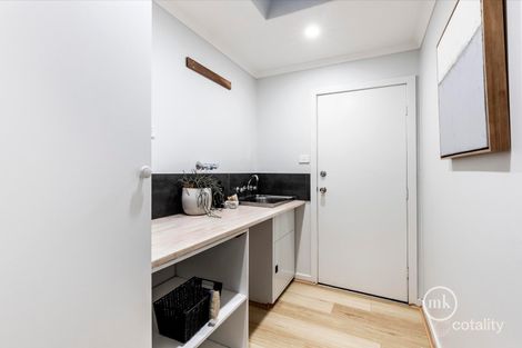 Property photo of 2/98 Brougham Street Eltham VIC 3095