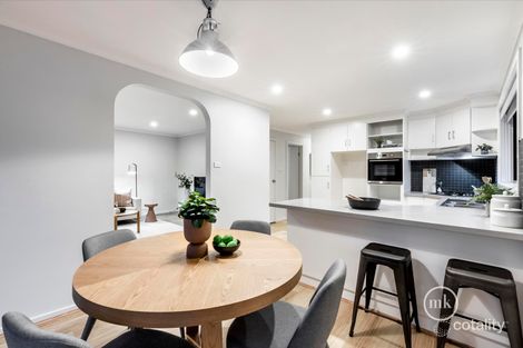 Property photo of 2/98 Brougham Street Eltham VIC 3095