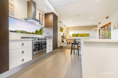 Property photo of 42 Whistler Drive Berwick VIC 3806