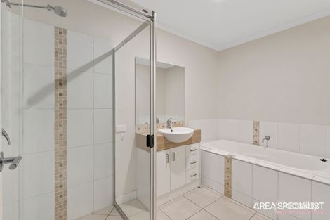 Property photo of 1/9 Babich Court Holmview QLD 4207