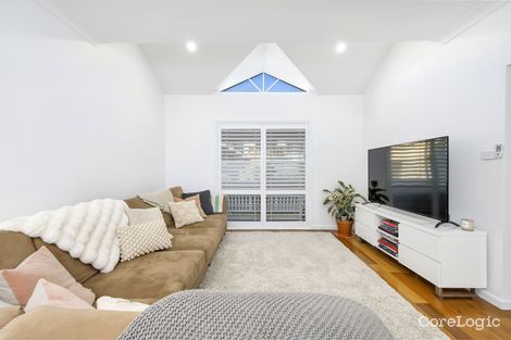 Property photo of 19/15 Koolang Road Green Point NSW 2251
