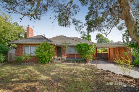 28 St Clems Rd, Doncaster East, VIC 3109