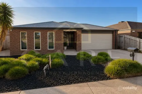 22 Kingsfield Cres, Lynbrook, VIC 3975