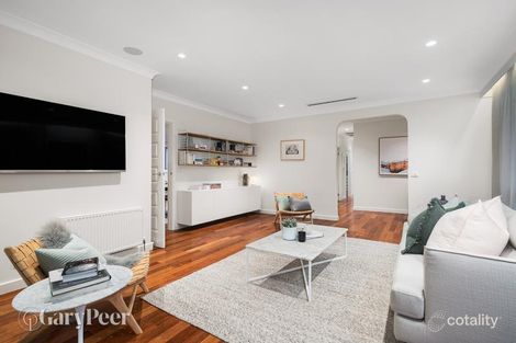 Property photo of 19 Chloris Crescent Caulfield VIC 3162