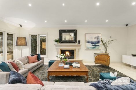 Property photo of 21 Levien Street Essendon VIC 3040