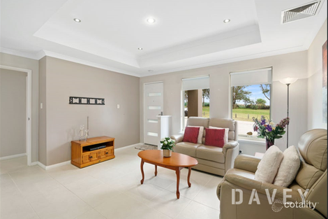 Property photo of 21 Portchester Drive Darch WA 6065