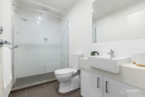 Property photo of 1/5 Fawkner Road Pascoe Vale VIC 3044