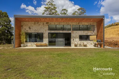 Property photo of 300 Reservoir Drive Wynyard TAS 7325