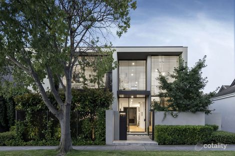 8a Mercer Rd, Armadale, VIC 3143