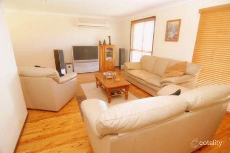 Property photo of 11 Lorikeet Place St Clair NSW 2759