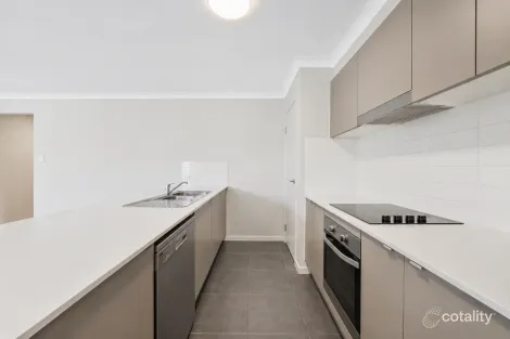 Property photo of 16 Haywood Way Flagstone QLD 4280