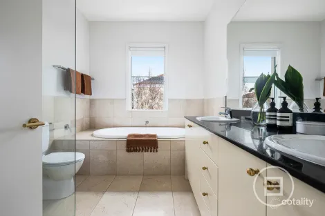 Property photo of 51 Head Street Brighton VIC 3186