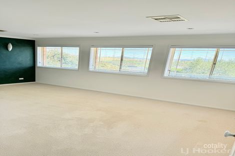 Property photo of 48 Woodhill Link Jerrabomberra NSW 2619