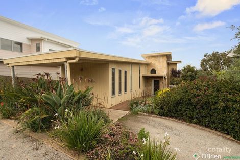 17 Hollywood Cres, Smiths Beach, VIC 3922