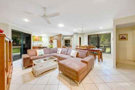 Property photo of 27 Ronald Crescent Benaraby QLD 4680