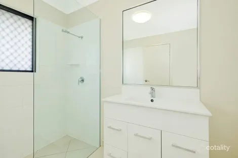 Property photo of 28 Edmonton Drive Deeragun QLD 4818