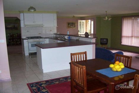 Property photo of 2 Greenfield Drive Traralgon VIC 3844