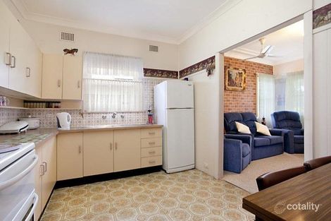 Property photo of 7 Dunmore Road Largs NSW 2320