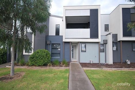 Property photo of 21 Nugget Way Cranbourne East VIC 3977