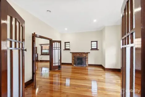 Property photo of 11 Ripon Street North Ballarat Central VIC 3350