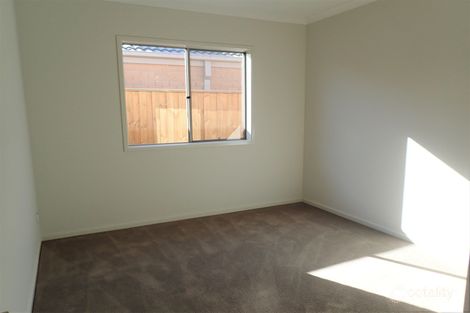 Property photo of 6 Buckland Circuit Werribee VIC 3030