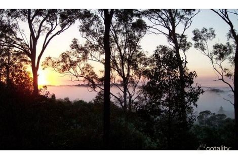 Property photo of 36 Lakeview Drive Apple Tree Creek QLD 4660