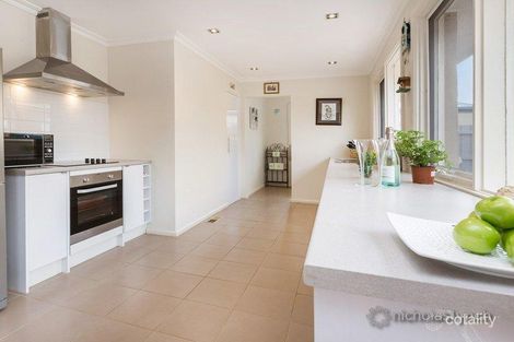 Property photo of 1/165 Fortescue Avenue Seaford VIC 3198