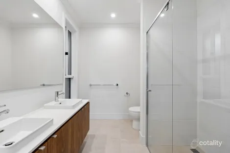 Property photo of 28 Greenham Street Mount Barker SA 5251