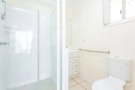 Property photo of 2 Perkins Court Gracemere QLD 4702