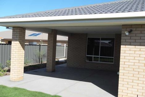 Property photo of 11 Penton Way Point Cook VIC 3030