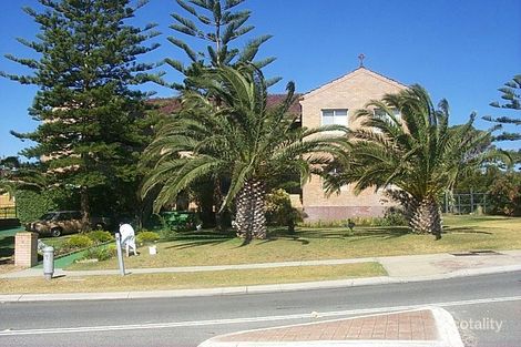 5a Kitchener St, North Beach, WA 6020