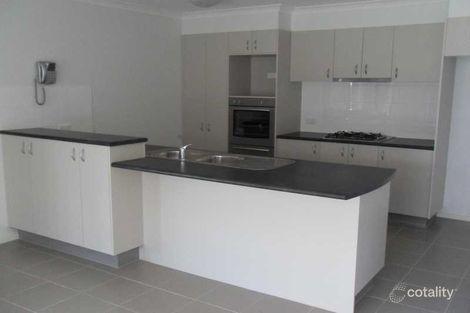 Property photo of 11 Penton Way Point Cook VIC 3030