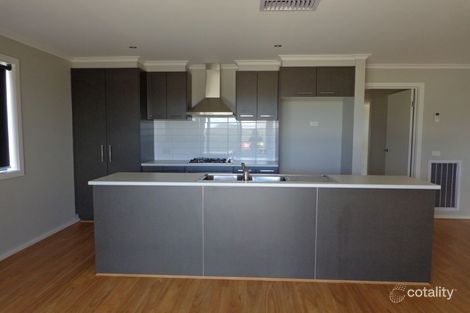 Property photo of 7 Aurora Place Epsom VIC 3551