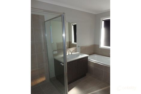 Property photo of 7 Aurora Place Epsom VIC 3551