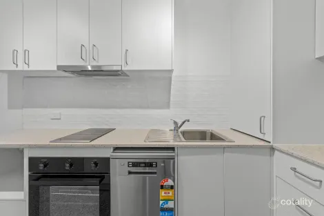 Property photo of 2/5 Westerham Street Taringa QLD 4068