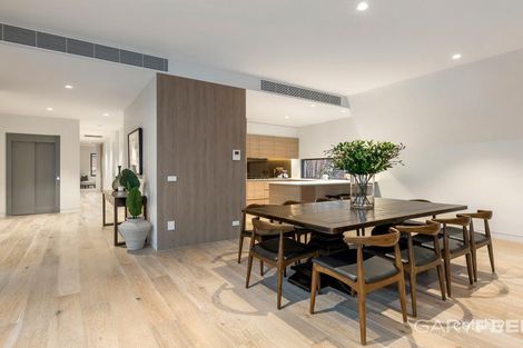 Property photo of 2/19 Langdon Road Caulfield North VIC 3161