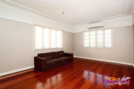 Property photo of 10 Houthem Street Camp Hill QLD 4152