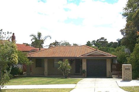 Property photo of 14 Thongsbridge Street Menora WA 6050