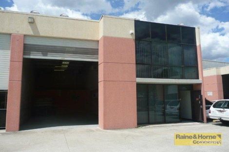 2/30 Lensworth St, Coopers Plains, QLD 4108