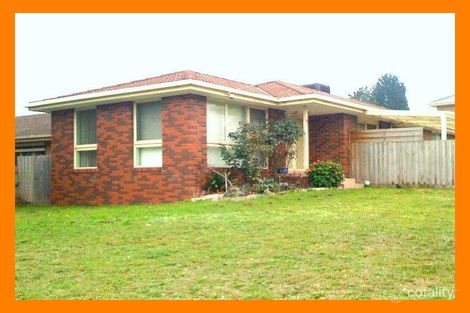 33 Eagle Dr, Noble Park North, VIC 3174