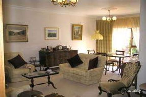 Property photo of 2/37 Hartwood Street Kew East VIC 3102