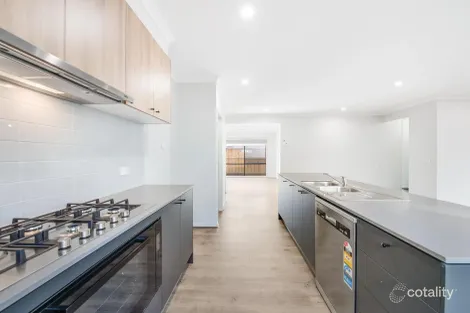 Property photo of 62 Cherish Drive Tarneit VIC 3029