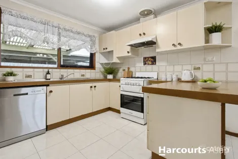 Property photo of 13 Gipps Crescent Cranbourne North VIC 3977