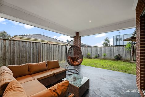 Property photo of 24 Cyan Crescent Officer VIC 3809