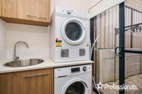 Property photo of 17D Coolham Way Balga WA 6061