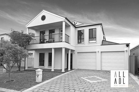 40 Hindmarsh Cct, Mawson Lakes, SA 5095