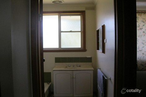 Property photo of 8 Parrott Street Cobden VIC 3266